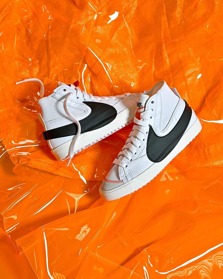 FENOMÂ® в Instagram: ââï¸JUMBO SWOOSH âï¸. Nike Blazer Mid '77 Jumbo. Предлага се онлайн. Предлага се онлайн. Цена: 109 €. Блейзър Nike, блейзър Nike mid 77, Nike HD тапет за телефон